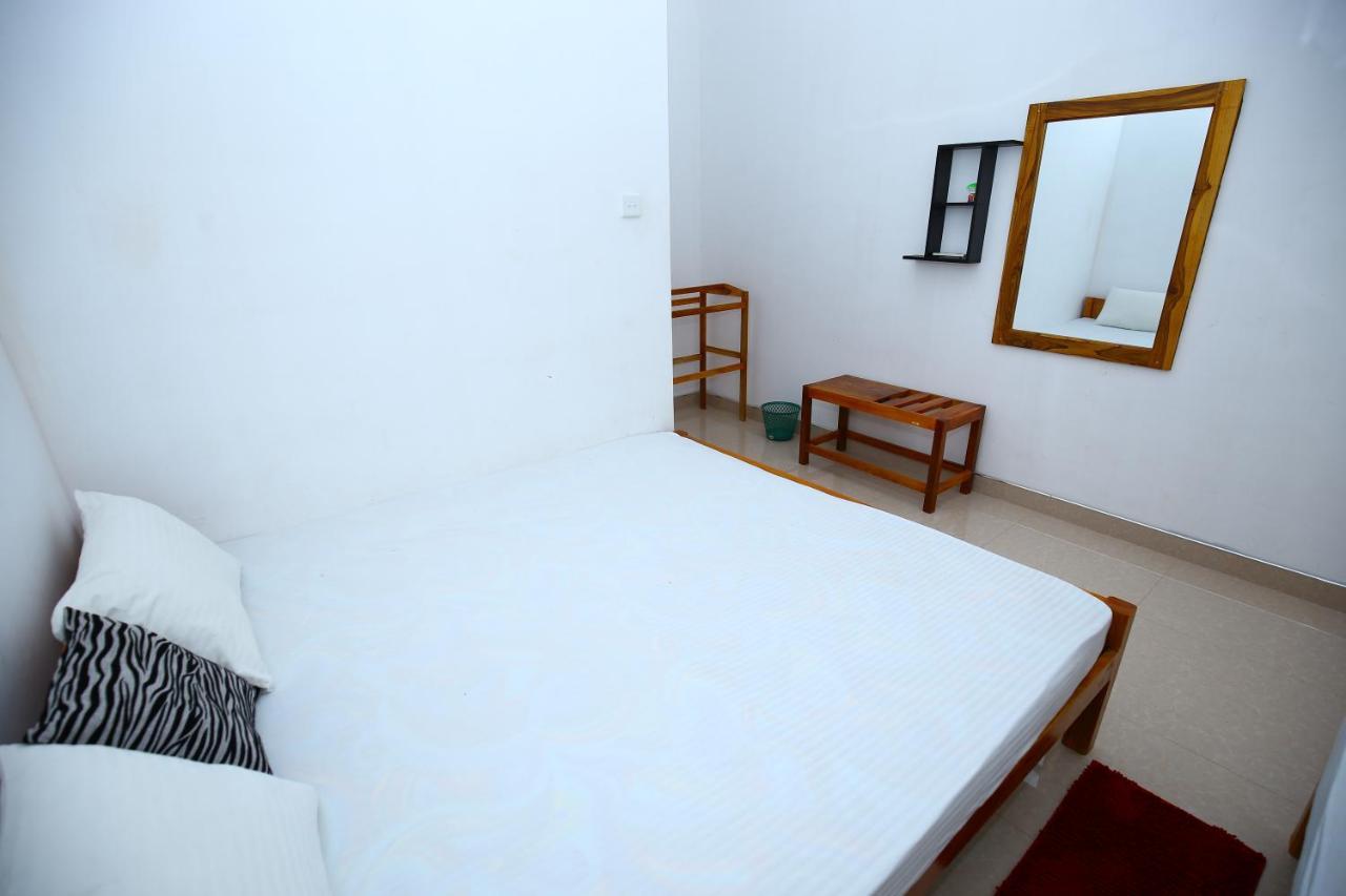 Hotel Amadi Rest Kataragama Zewnętrze zdjęcie